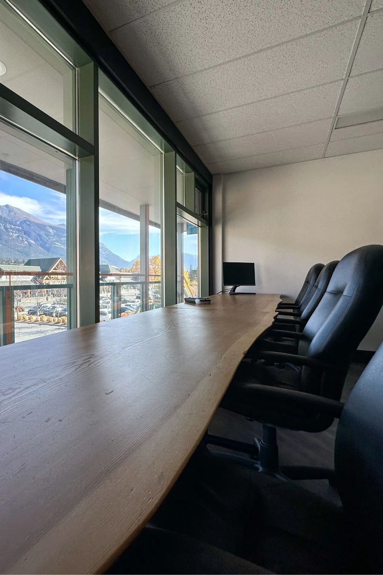 e=mc2 - Conference table with a view of the mountains